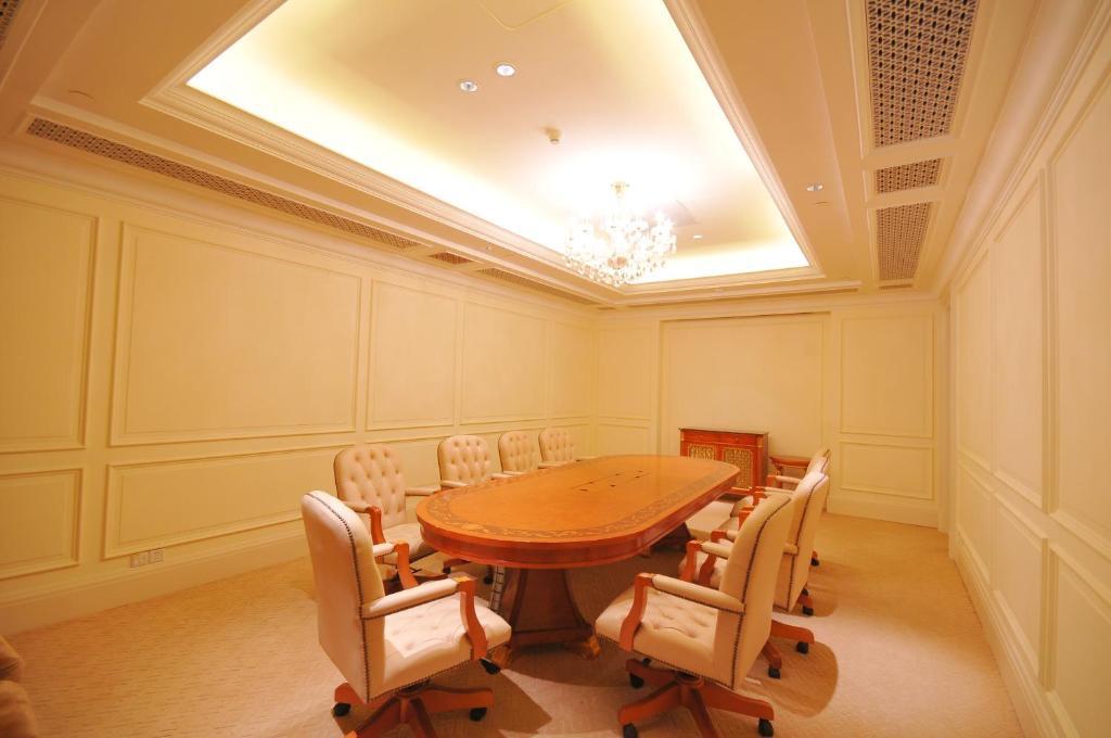 Greentown Shanghai Rose Garden Resort Екстер'єр фото