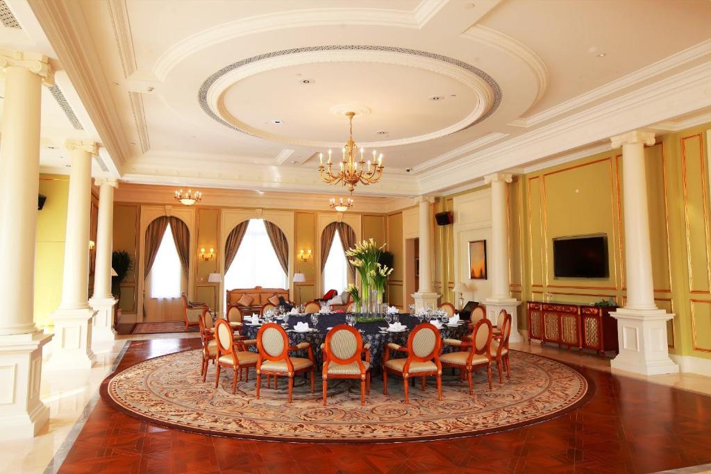 Greentown Shanghai Rose Garden Resort Екстер'єр фото
