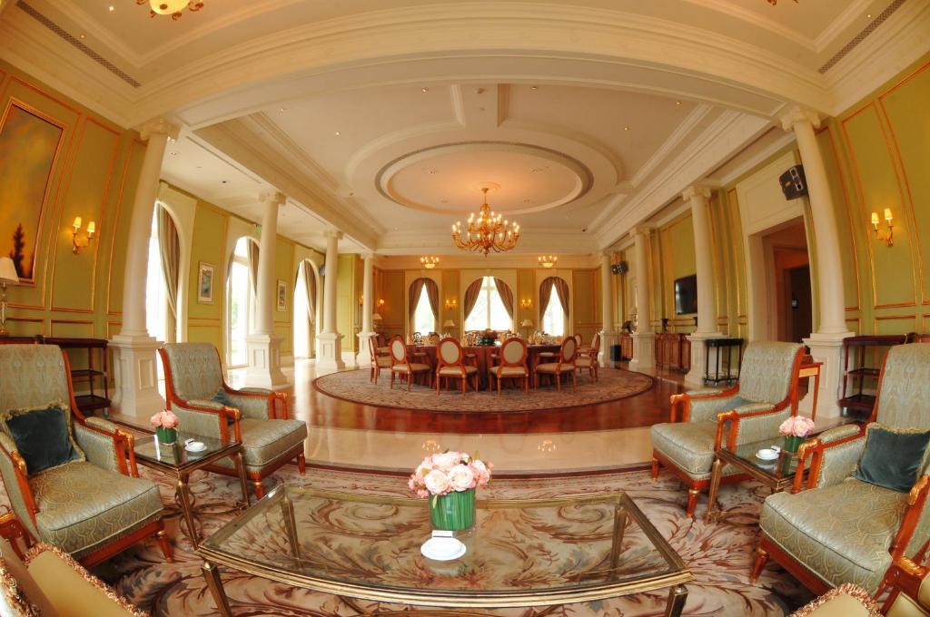 Greentown Shanghai Rose Garden Resort Екстер'єр фото
